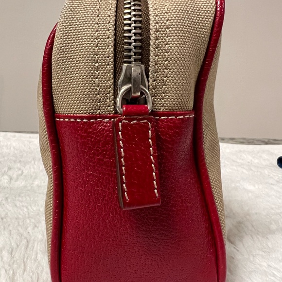 Authentic Prada Pouch in Red Leather and Canvas - Picture 2 of 10